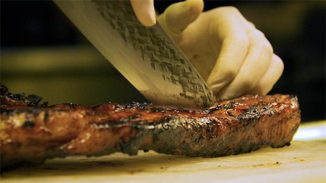 Khám phá chiếc bánh mì giá 2,3 triệu đồng ở Sài Gòn, chỉ hội con nhà giàu mới có thể ăn không nghĩ ngợi - Ảnh 7.