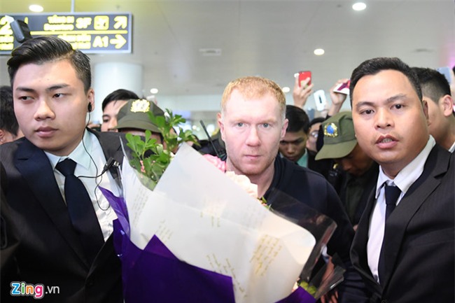 Ryan Giggs va Paul Scholes den Ha Noi, bat dau hanh trinh o Viet Nam hinh anh 8