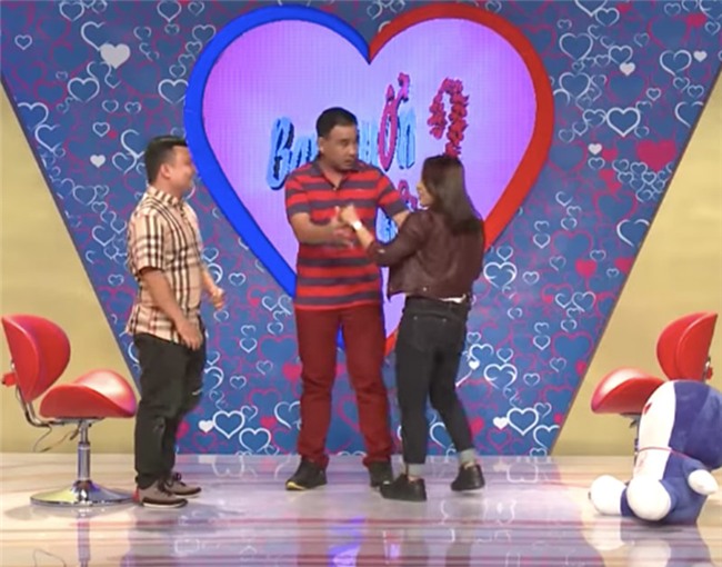 lan dau tien trong ban muon hen ho, cap doi lao vao