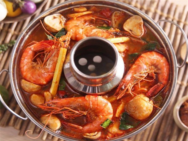 5 mon lau nong bong luoi thach thuc gio mua ve - 5