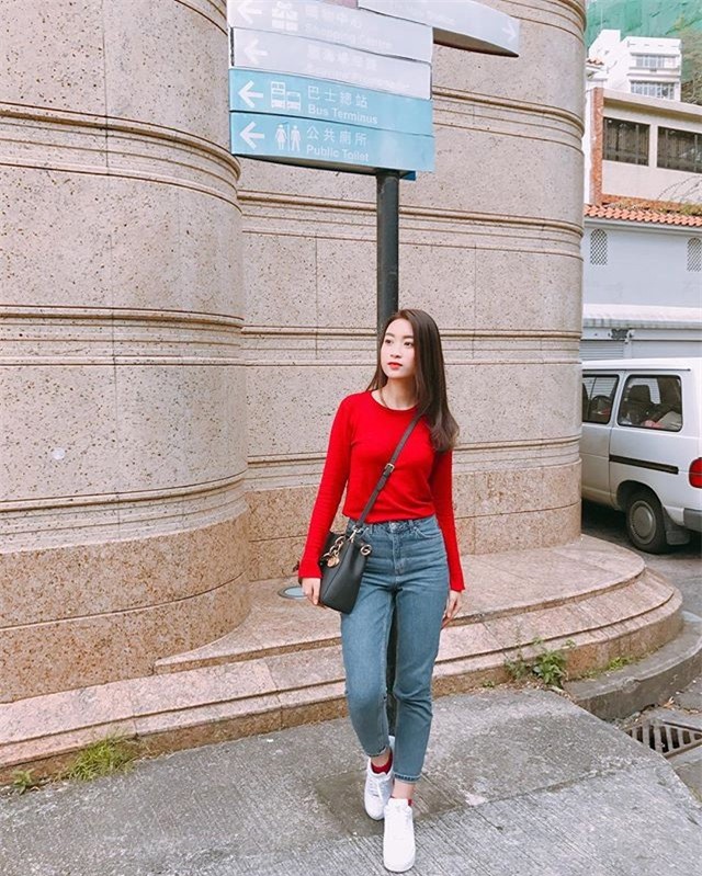 Đỗ Mỹ Linh - Nàng Hoa hậu Nhân Ái luôn ghi điểm trong mắt mọi người với phong cách thời trang giản dị - Ảnh 6.