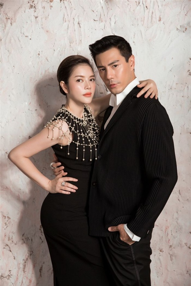 Lý Nhã Kỳ e ấp, tình tứ hết mức bên tài tử điển trai nhất Thái Lan - Tin sao Viet - Tin tuc sao Viet - Scandal sao Viet - Tin tuc cua Sao - Tin cua Sao