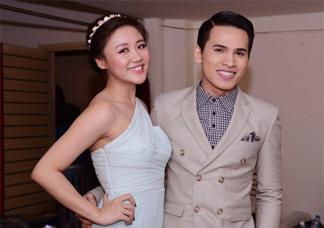 Hương Tràm tiếp tục tham gia vào cuộc chiến đá đểu Chi Pu cùng đồng nghiệp - Tin sao Viet - Tin tuc sao Viet - Scandal sao Viet - Tin tuc cua Sao - Tin cua Sao