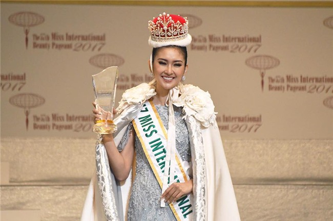 Top 5 đại mỹ nhân thế giới 2017: người quốc sắc thiên hương, kẻ thảm họa nhan sắc-10