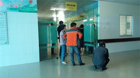 Sốc: Bệnh viện Sản nhi Bắc Ninh có 4 trẻ sơ sinh tử vong chỉ trong buổi sáng - Ảnh 1.