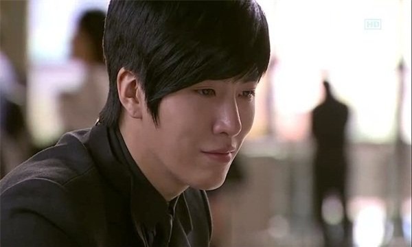 lay vo ngay canh nha, moi chi cai nhau, ca nha vo da lao sang chui boi - 3