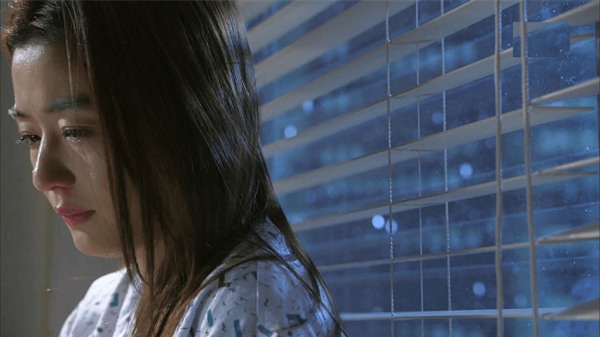 Rũ bỏ tôi và con suốt 6 năm, bỗng nhiên người yêu cũ tìm về và đòi lại con - Ảnh 1.