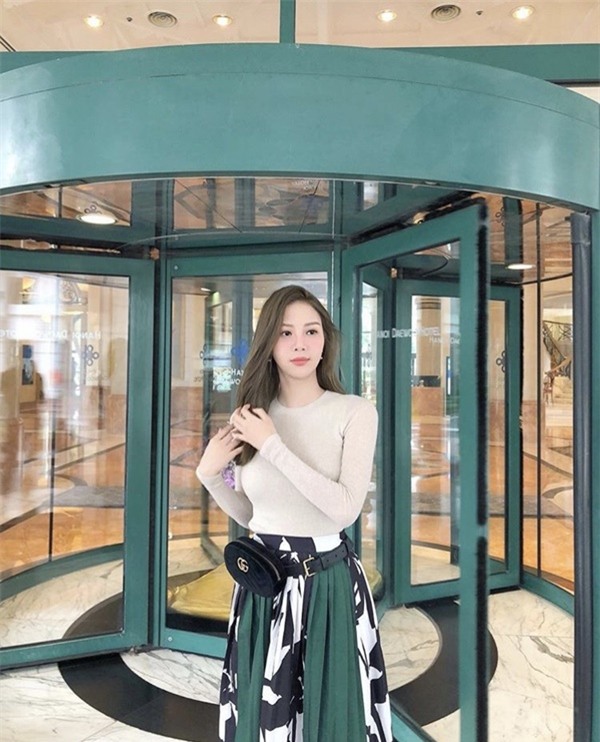 Phong cách gợi cảm của thí sinh lật kèo Phạm Hương để về với đội Kỳ Duyên-1