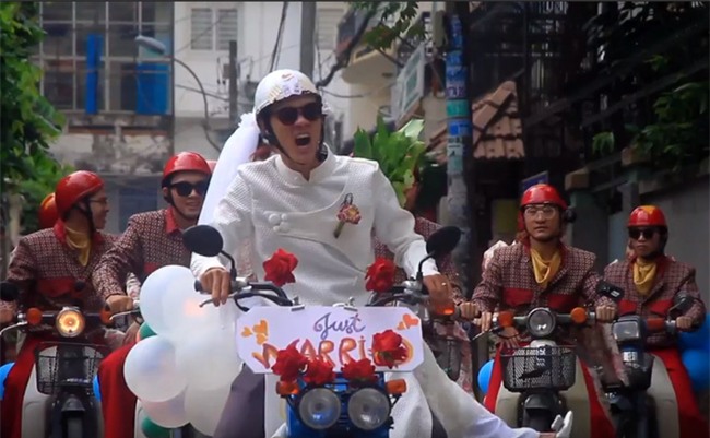 Những lễ đính hôn phá cách của các cặp thánh lầy khuấy đảo mùa cưới 2017 - Ảnh 12.