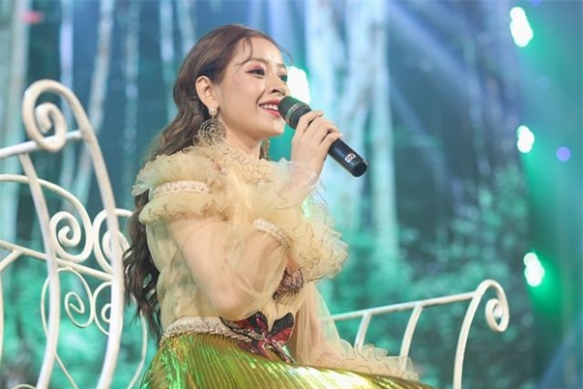 Không riêng Chi Pu, nhiều sao Việt từng có màn hát live dở tệ chỉ muốn quên đi - Tin sao Viet - Tin tuc sao Viet - Scandal sao Viet - Tin tuc cua Sao - Tin cua Sao
