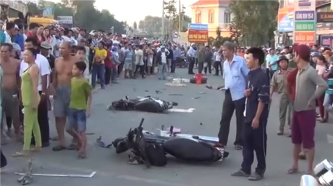 TNGT,hiện trường vụ tai nạn,vụ án hình sự,khởi tố vụ án,tai nạn thương tâm