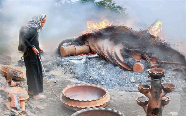 sau 10 nam cam but, mot nha bao bo nghe di... buon dat nung hinh anh 3