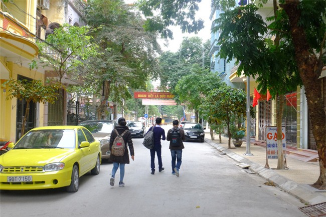 Vụ người giúp việc tung hứng, đánh đập bé gái: “Bác sĩ bảo con tôi bị sang chấn về tâm lý, gia đình cần phải theo dõi đặc biệt - Ảnh 2.