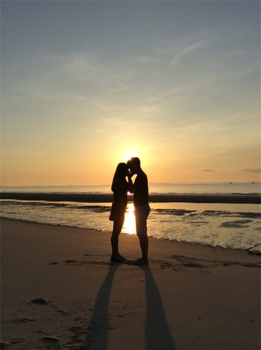 Yêu nhau 8 năm chàng trai chia tay cô gái vì lý do anh cảm thấy lạ lắm!?