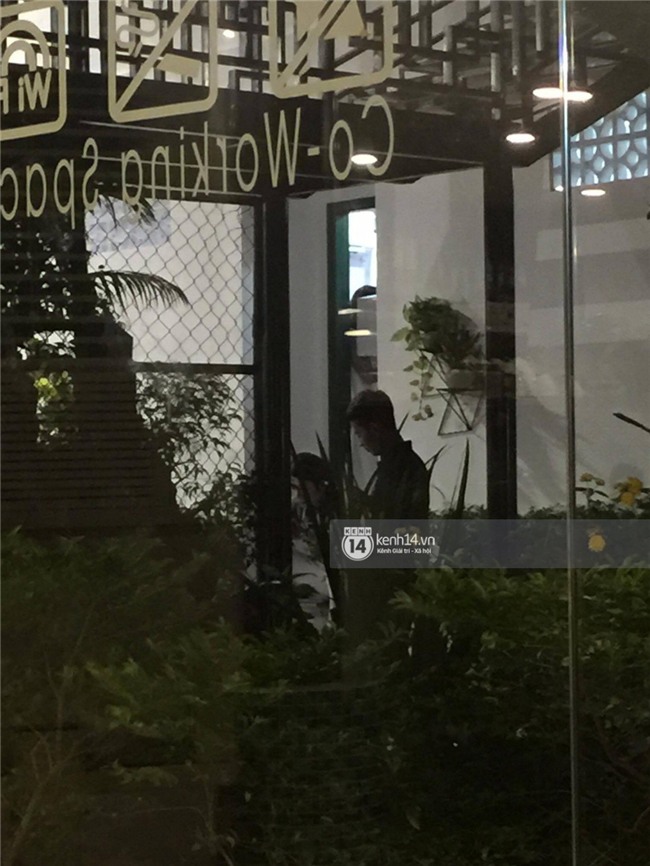 Cập nhật: Khởi My và Kelvin Khánh thay trang phục giản dị để tham gia tiệc cưới - Ảnh 20.