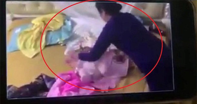 tu vu be gai 1 thang tuoi bi bao hanh: chuyen gia chi cach nhan dien giup viec hung ac - 1