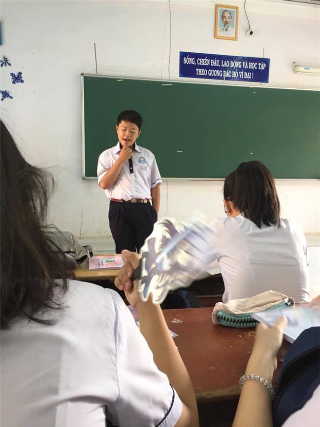 Xuất hiện thêm cover Từ hôm nay phiên bản học sinh được khen hay hơn bản gốc-2