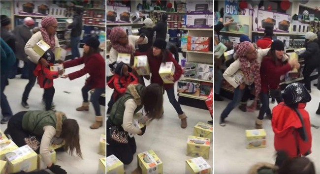 Chuyện kinh dị ngày Black Friday: Giẫm đạp nhau tới chết, bà già đại chiến hay lột vỏ tôm hùm giấu vào quần lót - Ảnh 4.