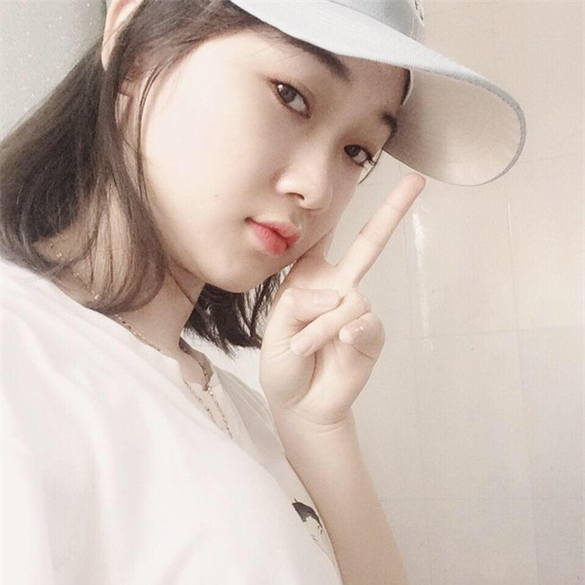 Cô nàng chăn lợn xinh đẹp gây tò mò nhất Facebook hôm nay! - Ảnh 7.