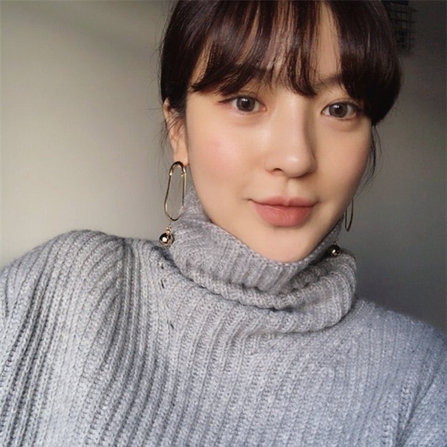 Môi khô nứt nẻ thế nào đi nữa, cứ theo liệu trình chăm sóc này thì chỉ có bóng mướt trở lên  - Ảnh 5.