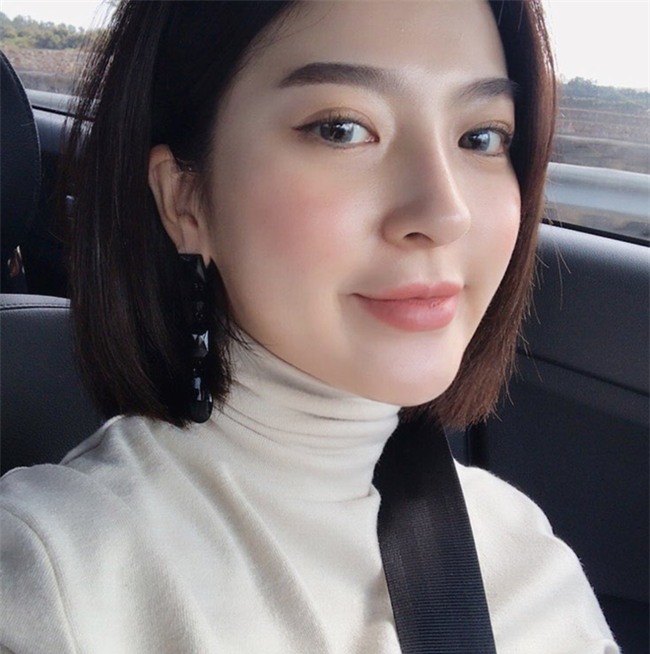 Môi khô nứt nẻ thế nào đi nữa, cứ theo liệu trình chăm sóc này thì chỉ có bóng mướt trở lên - Ảnh 7.