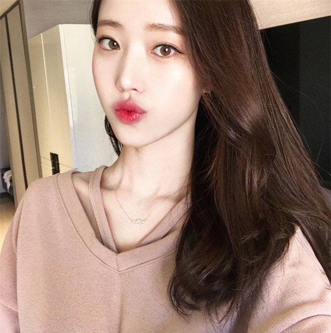 Môi khô nứt nẻ thế nào đi nữa, cứ theo liệu trình chăm sóc này thì chỉ có bóng mướt trở lên  - Ảnh 9.