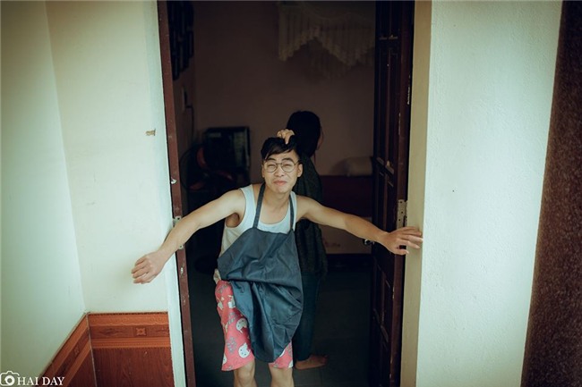 chi em day song voi bo anh: "la dan ong da kho, lay nham vo con kho hon" - 2