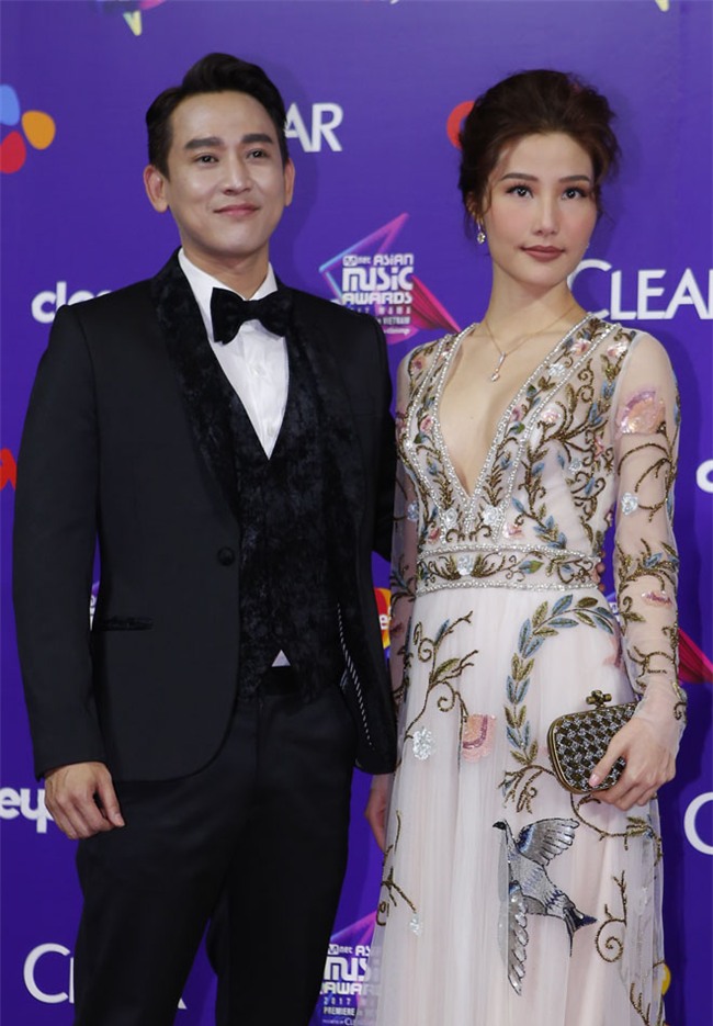 angela phuong trinh cung dan sao