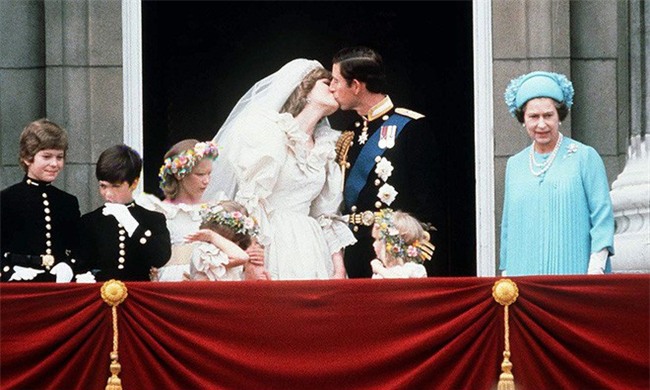 Mối quan hệ mẹ chồng nàng dâu đầy bão táp của Công nương Kate và bà Camilla