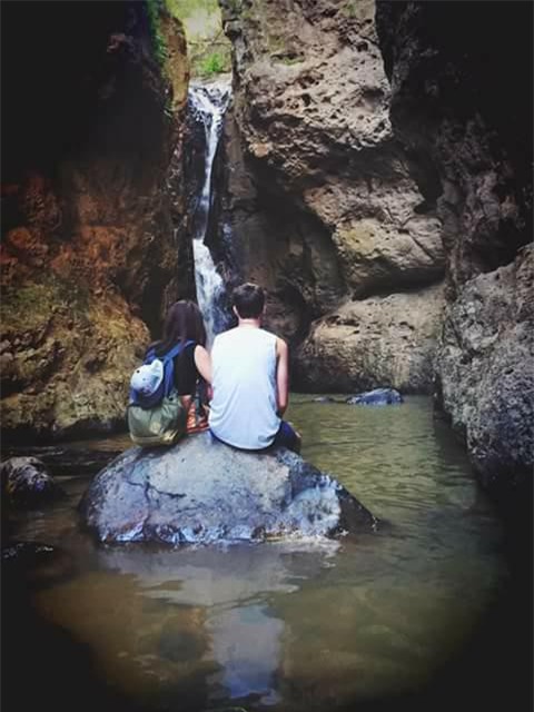 3 tháng du lịch cùng người lạ, mẹ đơn thân tìm được tình yêu bên chàng trai Anh kém 10 tuổi - Ảnh 8.