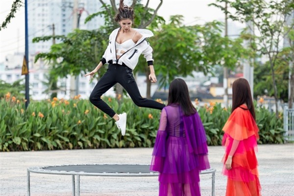 The Look 2017: Kỳ Duyên thẳng tay loại thí sinh mạnh nhất đội Minh Tú-5