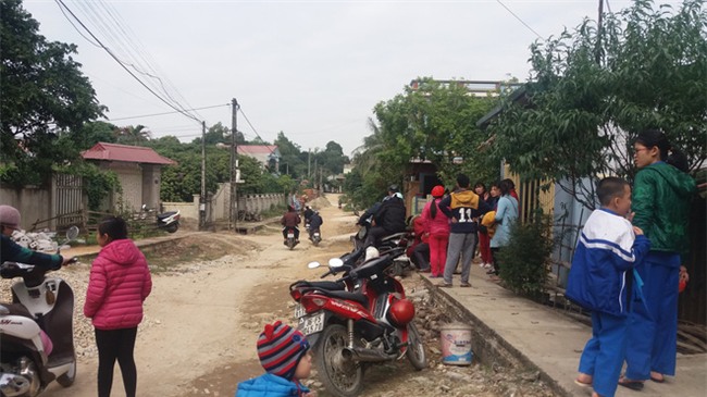 Công an Thanh Hóa chính thức thông tin vụ đôi nam nữ khống chế bà nội bắt cóc bé gái 20 ngày tuổi - Ảnh 2.