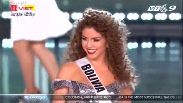 Màn chào sân của nhóm thí sinh đến khu vực từ châu Mỹ-1