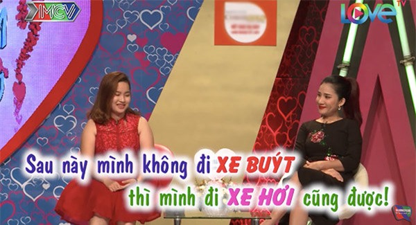 bmhh: co gai di lai bang xe buyt, doi sau nay di xe hoi khien chang trai