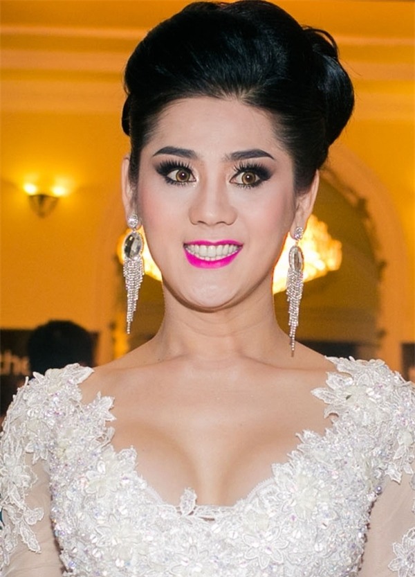 lam-khanh-chi-trang-diem-xau-blogtamsuvn1