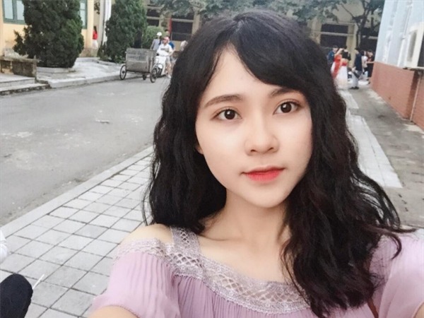 500 anh em vội ‘xin link’ hot girl Barca vừa đàn vừa hát trong quán net - Ảnh 5.