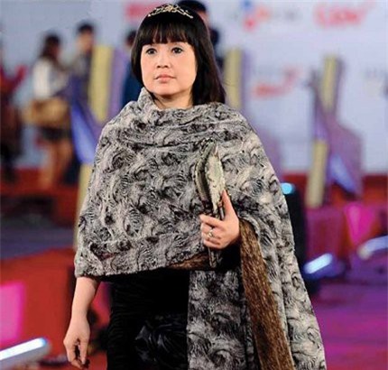 Nhan sắc của NSND Lan Hương trước khi dao kéo hạ gò má - Ảnh 6.