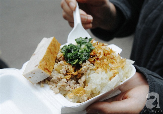 4 món ăn ngon nức tiếng từ củ sắn, chỉ 10 ngàn đồng là dư sức xua đi giá lạnh mùa đông - Ảnh 7.