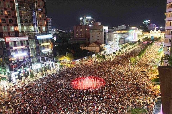 Phố đi bộ chắc chắn thất thủ vì Mỹ Tâm sẽ làm show miễn phí ra mắt vol 9 tại đây-2