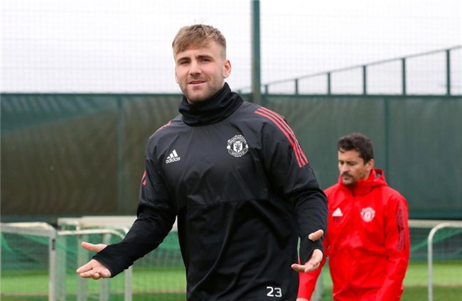 MU,Luke Shaw,Mourinho