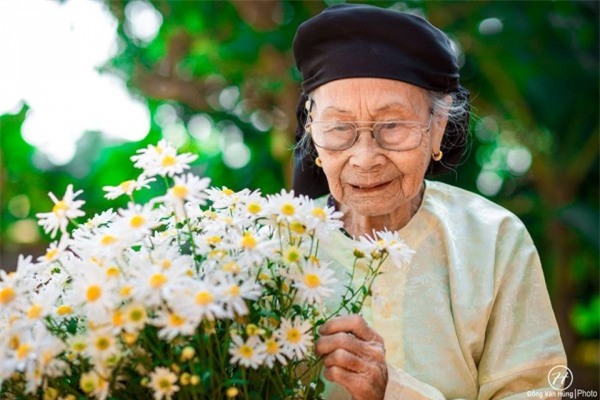 Bộ ảnh cúc họa mi ‘phiên bản’ bà ngoại khiến người ta phải mỉm cười ngay lập tức! - Ảnh 11.