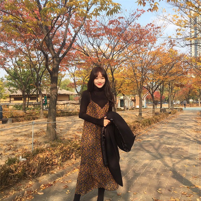 Các quý cô Châu Á đúng là chẳng ai kém ai về khoản kết hợp đồ mùa đông  - Ảnh 17.