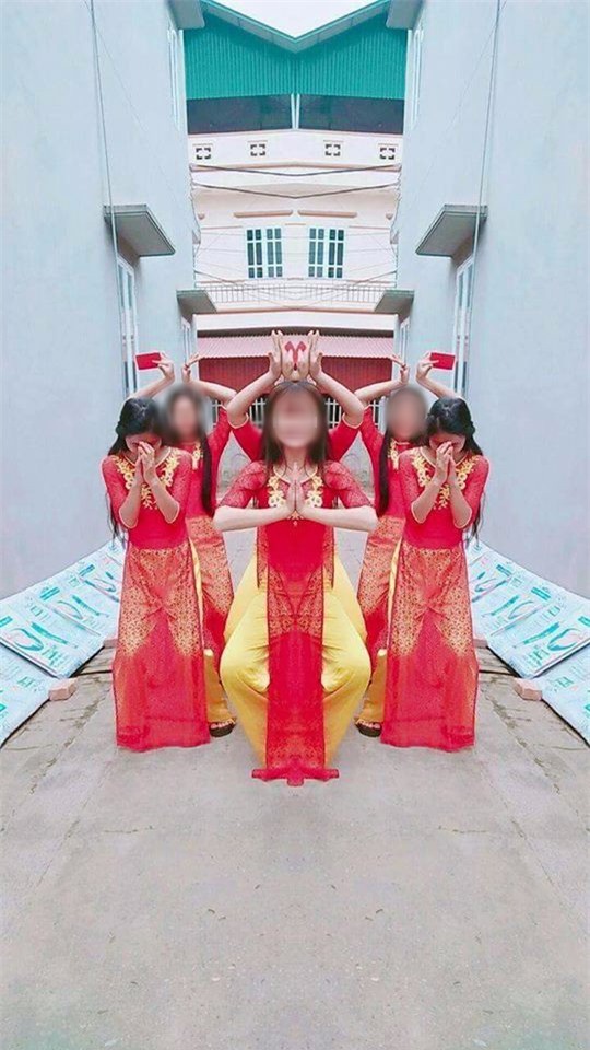 Nhờ cộng đồng mạng xóa hộ người bạn trong ảnh, cô gái nhận toàn lời khuyên: Bạn bè vui vậy sao nỡ xóa - Ảnh 3.