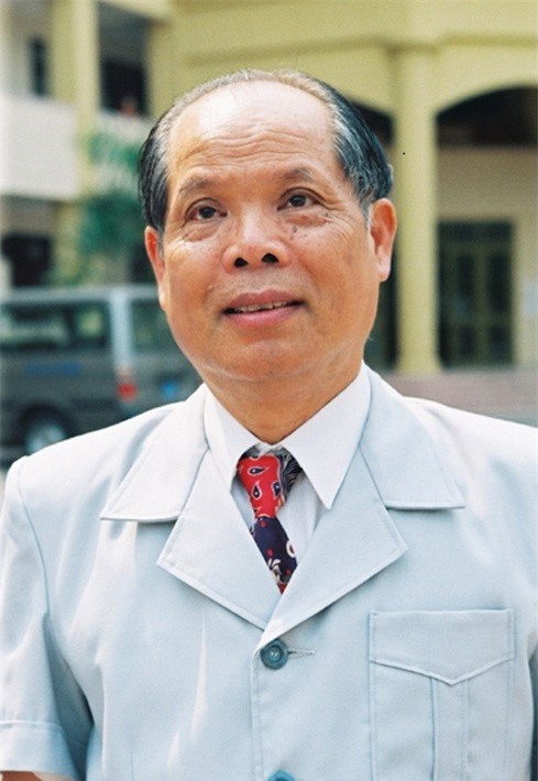 Xúc phạm, chế cháo để ném đá PGS.TS Bùi Hiền: Sự tranh cãi đã đến giới hạn vô văn hoá