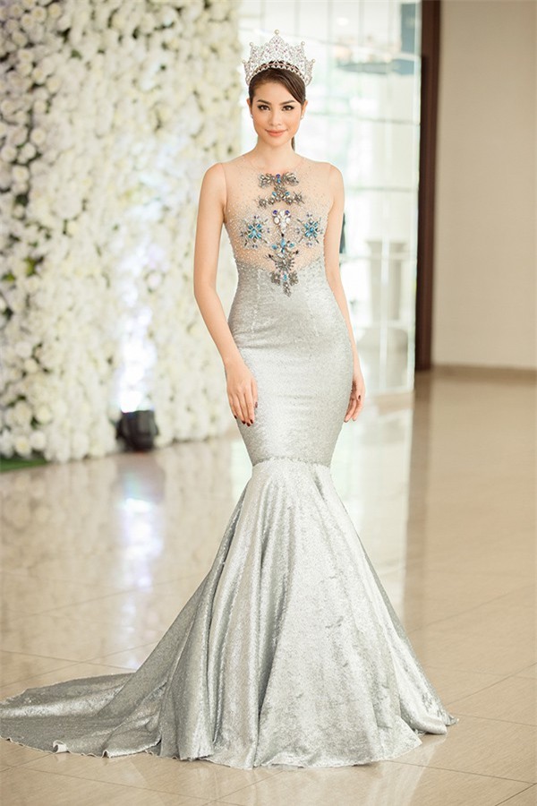 Phạm Hương và 3 phong cách hoàn toàn khác nhau từ The Face, Hoa hậu hoàn vũ 2017 đến The Look - Ảnh 9.