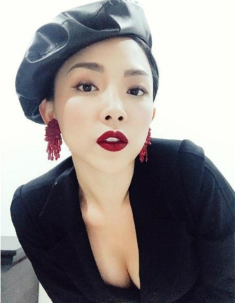 kieu mu sao viet lang xe nhiet tinh nay co gia bao nhieu? - 9