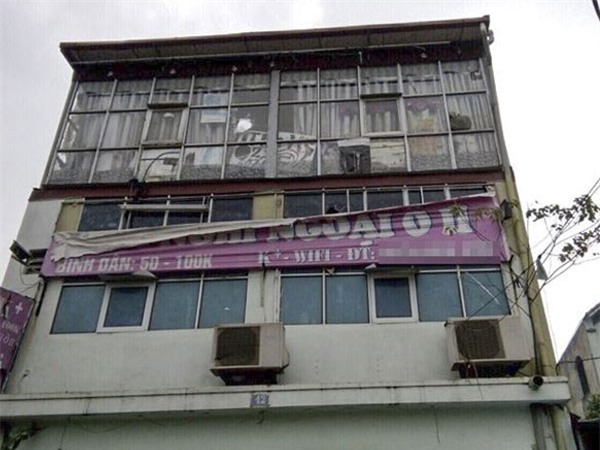 Nghi án cô gái bị giam lỏng 3 ngày trong nhà nghỉ