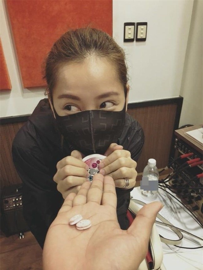 Hình ảnh được&nbsp;người thu âm bài hát mới cho Chi Pu đăng tải. - Tin sao Viet - Tin tuc sao Viet - Scandal sao Viet - Tin tuc cua Sao - Tin cua Sao