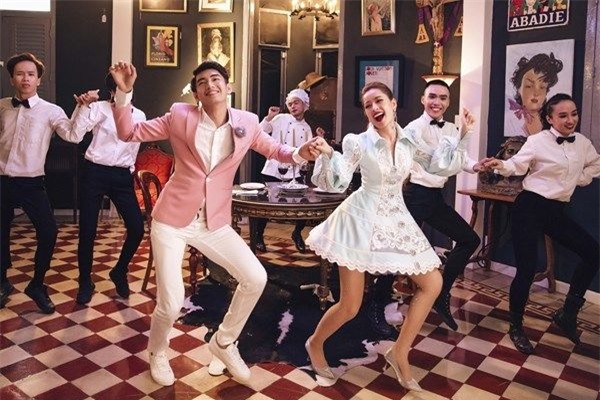 Bất chấp bị phản đối, Chi Pu âm thầm đi thu âm bài hát mới cho tháng sau - Tin sao Viet - Tin tuc sao Viet - Scandal sao Viet - Tin tuc cua Sao - Tin cua Sao