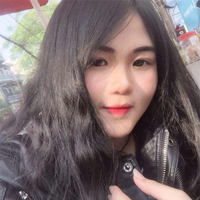 Khoe ảnh mẹ U50 xinh đẹp, cô gái hối hận sau hàng loạt câu hỏi của dân mạng - Ảnh 1.